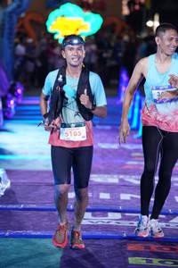 BIB: 5105
                            <button type="button" onclick="openModal(26233186)" class="btn btn-primary btn-sm float-right btn-popup" data-toggle="modal" data-target=".modal-high-quality">
                        <i class="fas fa-shopping-cart"></i> Add to Cart
                    </button>
                                            <button type="button" onclick="isThisMe(26233186, true)" class="btn btn-success btn-sm float-right btn-popup btn-isme hidden" data-toggle="tooltip" data-placement="bottom" title="นี่คือรูปของคุณใช่ไหม คลิกที่นี่เพื่อเอาเข้าอัลบั้ม">
                        <i class="fas fa-plus"></i> Add to album
                    </button>
                    <button type="button" onclick="isThisMe(26233186, false)" class="btn btn-warning btn-sm float-right btn-popup btn-isnotme hidden">
                        <i class="fas fa-ban"></i> Remove from album
                    </button>